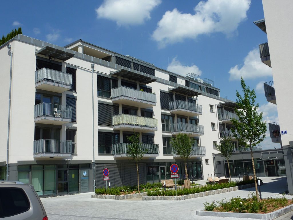 WPG, 2 ZKB Wohnung 36 Immobilien Jungermann und Hausner Weilheim iOB